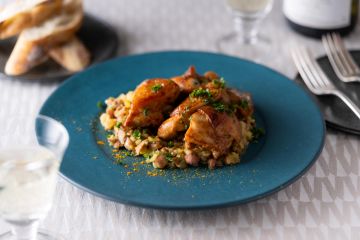 金時豆のマッシュ　スパイシーチキン添え